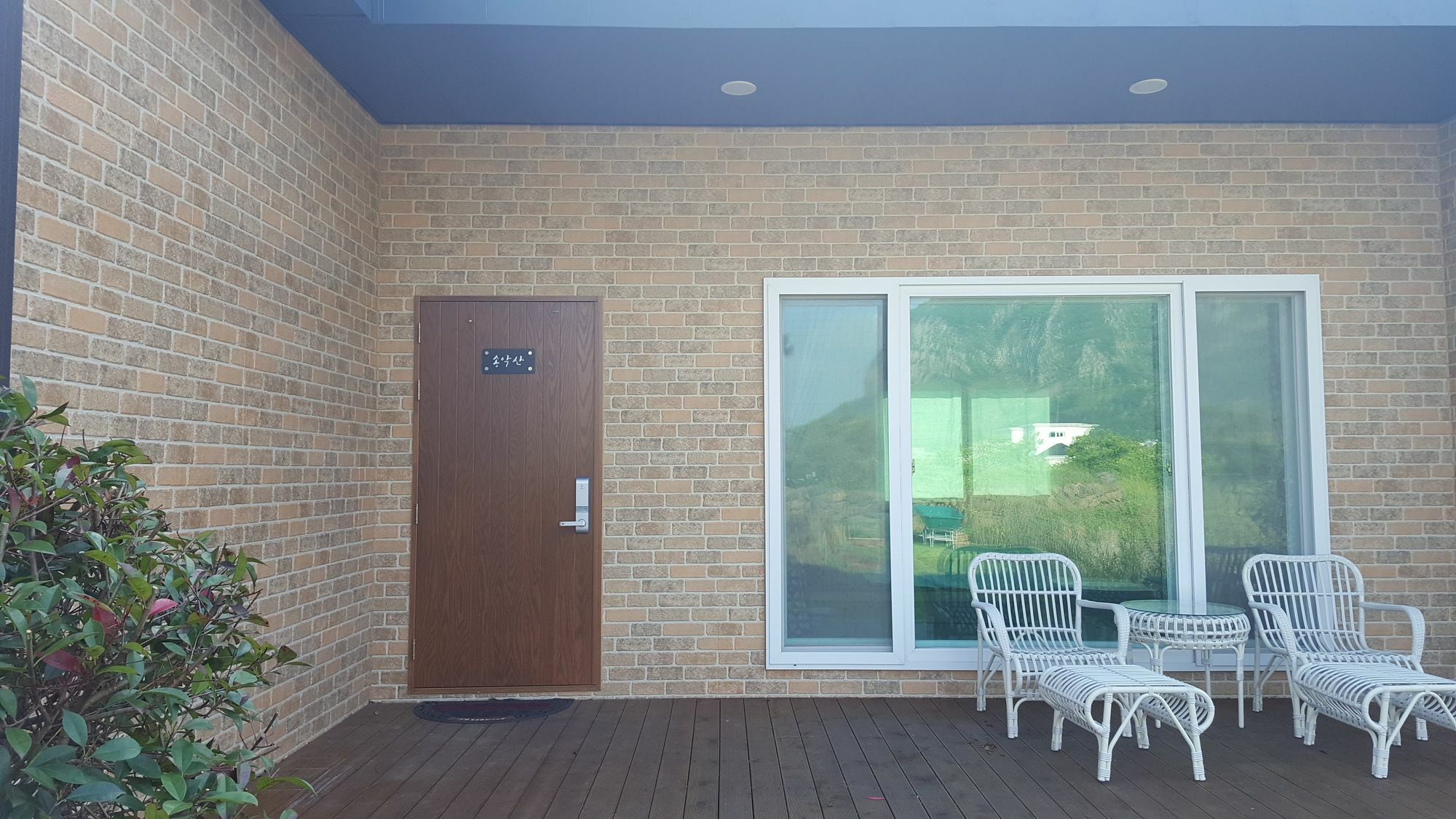 Wind Jeju Cafe & Pension Seogwipo Exteriör bild